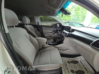 2020 Hyundai Tucson SE – miniatura 8
