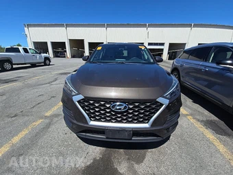 2020 Hyundai Tucson SE – miniatura 2