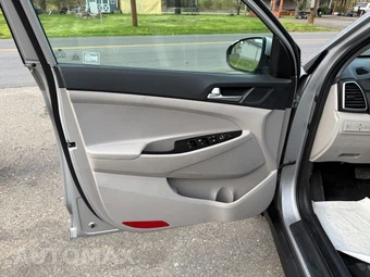 2020 Hyundai Tucson SE – miniatura 27