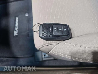 2020 Hyundai Tucson SEL – miniatura 8