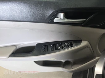 2020 Hyundai Tucson SEL – miniatura 9