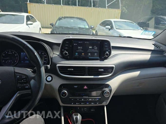 2020 Hyundai Tucson Sport - miniatura 10