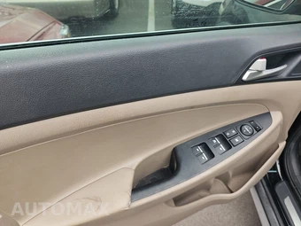 2020 Hyundai Tucson Ultimate - miniatura 9