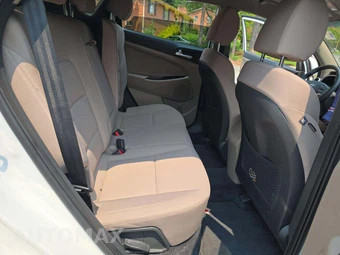 2020 Hyundai Tucson Value – miniatura 16