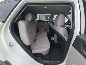 2020 Hyundai Tucson Value – miniatura 16