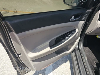 2020 Hyundai Tucson Value – miniatura 9