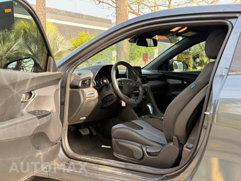 2020 Hyundai Veloster 2.0 - miniatura 10