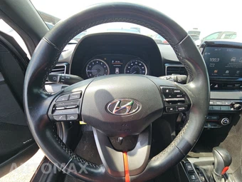 2020 Hyundai Veloster 2.0 Premium – miniatura 10