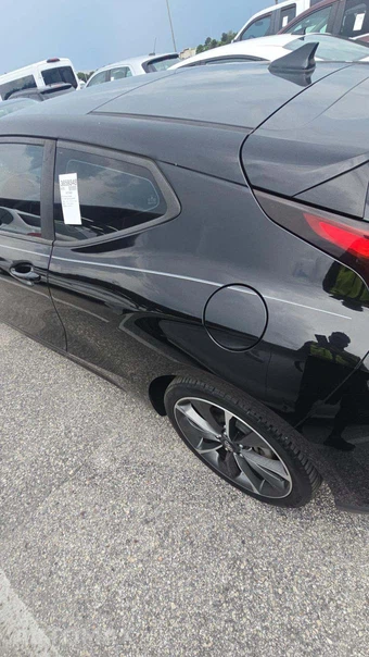 2020 Hyundai Veloster 2.0 Premium – miniatura 20