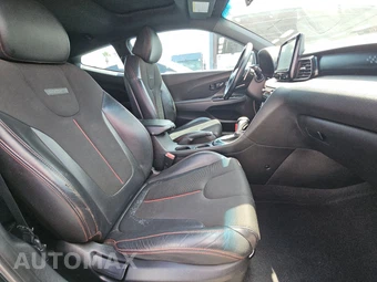 2020 Hyundai Veloster 2.0 Premium – miniatura 8