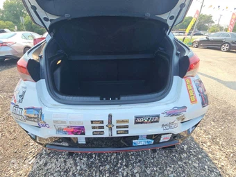 2020 Hyundai Veloster N - miniatura 14