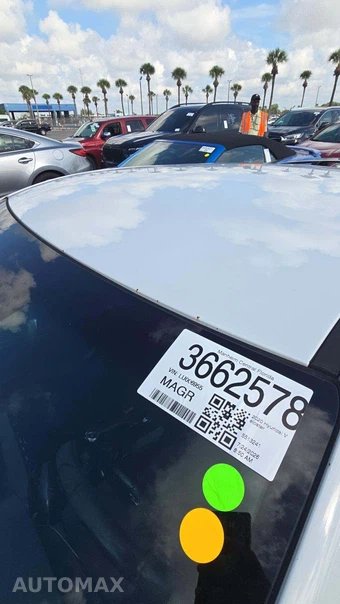 2020 Hyundai Veloster N – miniatura 20