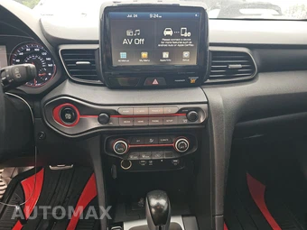 2020 Hyundai Veloster Turbo - miniatura 11