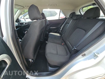 2020 Hyundai Venue SE – miniatura 13