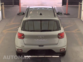 2020 Hyundai Venue SE – miniatura 5