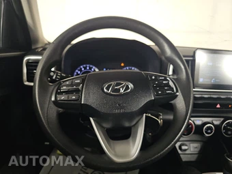 2020 Hyundai Venue SE – miniatura 10