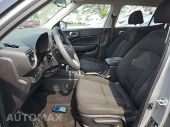 2020 Hyundai Venue SEL – miniatura 6