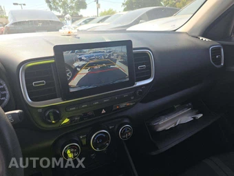 2020 Hyundai Venue SEL – miniatura 10