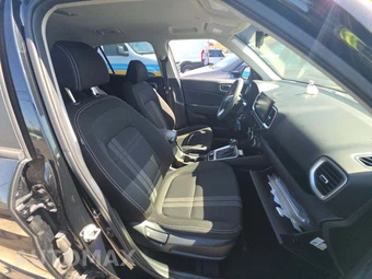2020 Hyundai Venue SEL – miniatura 18