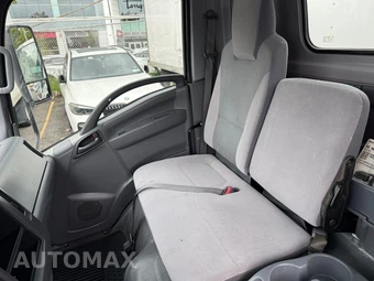 2020 Isuzu NPR Base - miniatura 13