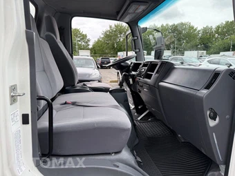 2020 Isuzu NPR Base - miniatura 15