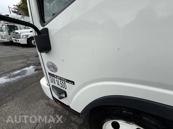 2020 Isuzu NPR Base - miniatura 21
