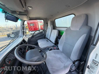 2020 Isuzu NPR HD Base Low Tilt - miniatura 12