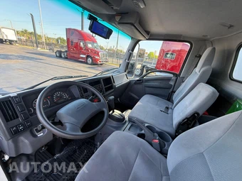 2020 Isuzu NPR HD Base Low Tilt - miniatura 13