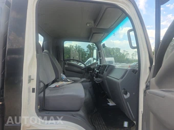 2020 Isuzu NPR HD Base Low Tilt - miniatura 8