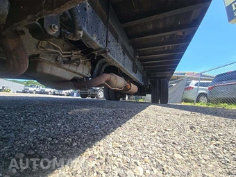 2020 Isuzu NPR HD Base Low Tilt – miniatura 7