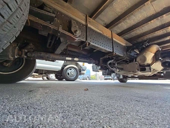 2020 Isuzu NPR HD Base Low Tilt – miniatura 14