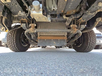 2020 Isuzu NPR HD Base Low Tilt – miniatura 17