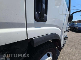 2020 Isuzu NPR HD Base Low Tilt – miniatura 22