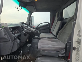 2020 Isuzu NRR Base – miniatura 2