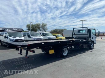 2020 Isuzu NRR Base Low Tilt - miniatura 17