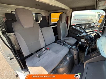 2020 Isuzu NRR - miniatura 11