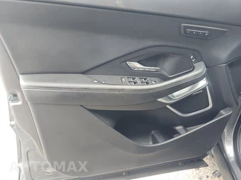 2020 Jaguar E-PACE R-Dynamic S – miniatura 9