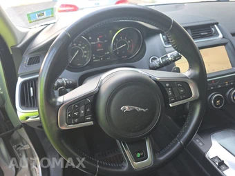 2020 Jaguar E-PACE – miniatura 10