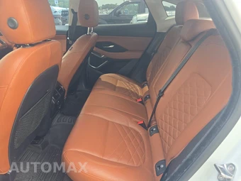 2020 Jaguar E-PACE SE - miniatura 13
