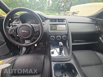 2020 Jaguar E-PACE SE – miniatura 11
