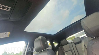 2020 Jaguar E-PACE SE – miniatura 22