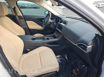 2020 Jaguar F-PACE 25t Premium - miniatura 13