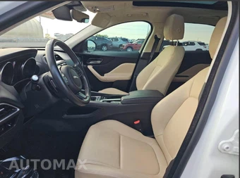 2020 Jaguar F-PACE 25t Premium - miniatura 8
