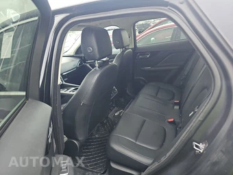 2020 Jaguar F-PACE 25t Premium - miniatura 13