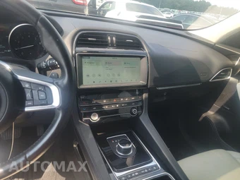 2020 Jaguar F-PACE 25t Prestige – miniatura 11