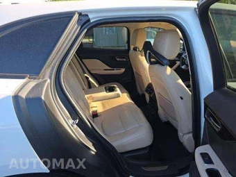 2020 Jaguar F-PACE 25t Prestige – miniatura 16
