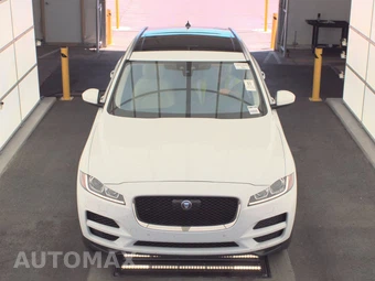 2020 Jaguar F-PACE 25t Prestige – miniatura 2