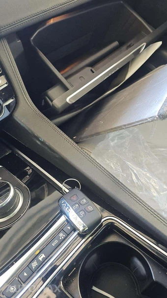 2020 Jaguar F-PACE 25t Prestige – miniatura 20