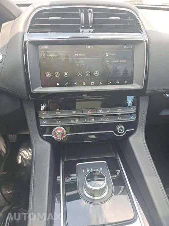 2020 Jaguar F-PACE 25t Prestige – miniatura 10