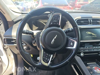 2020 Jaguar F-PACE 30t R-Sport - miniatura 10
